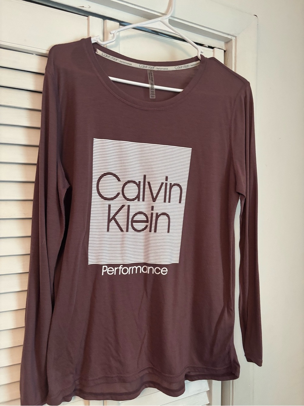 Calvin Klein Performance Long-Sleeve Tee in Brown